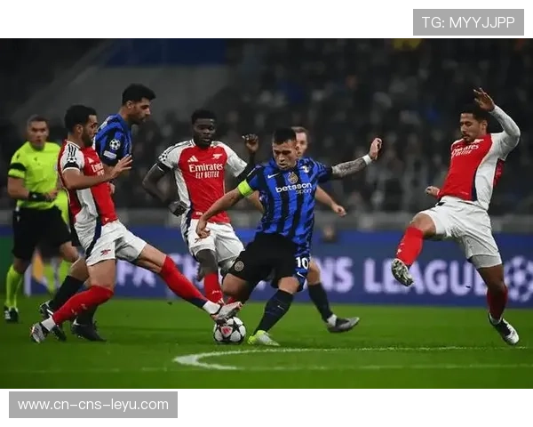 科莫vs亚特兰大:升班马挑战劲旅,主场黑马欲创奇迹