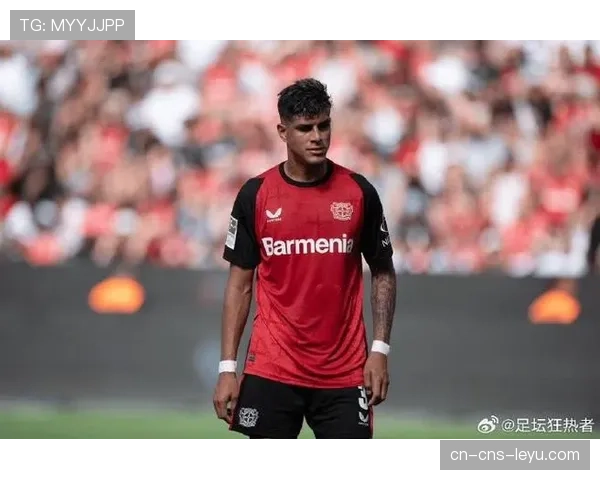 终场瞬间：勒沃库森球员在主场听到竞争对手平局后开始庆祝